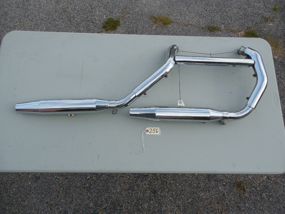 0256 - 2003 and earlier Evolution Sportster exhaust system.