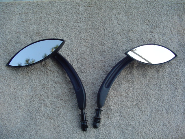 Black elliptical mirror set front side